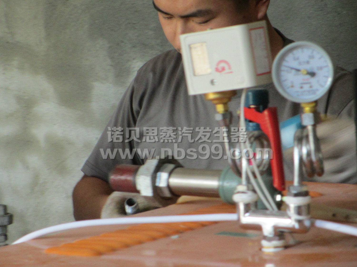 【河南】厂家使用青青草精品视频燃气发生器案例